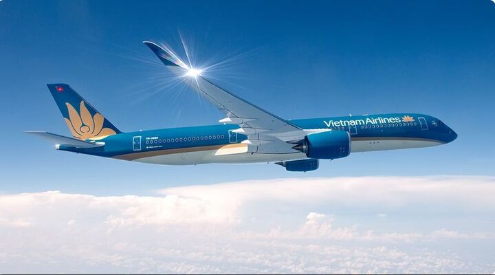 Vietnam Airlines “xin” miễn 100% thuế môi trường với xăng, nâng trần giá vé để tiết giảm khoảng 770 tỷ