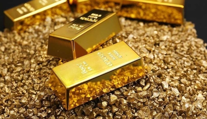 Giá vàng hôm nay ngày 12/4: Vàng trong nước bật tăng, SJC cán mốc 69,60 triệu đồng/lượng