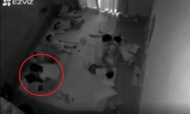 Cơ quan chức năng vào cuộc vụ cô giáo trùm túi nilon đen lên đầu trẻ ở Yên Bái