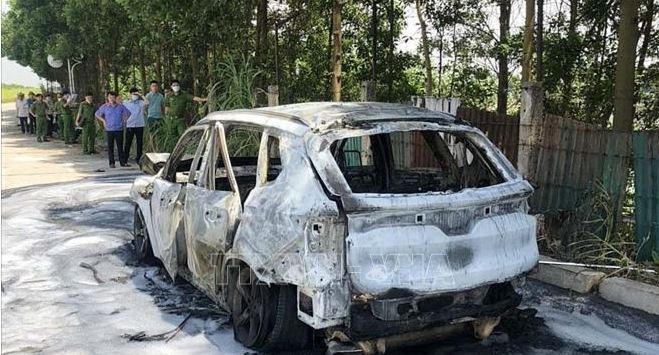 Vĩnh Phúc: Thông tin mới vụ xe 7 chỗ bốc cháy khiến 1 người tử vong