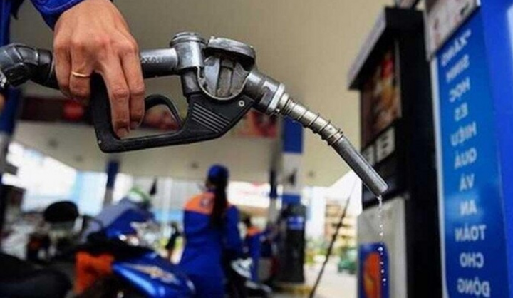 Giá xăng có thể giảm mạnh về mốc 25.000 đồng/lít trong phiên điều chỉnh ngày mai (21/7)