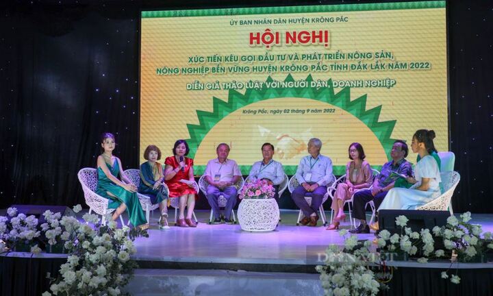 Doanh nhân Cường Dona qua đời khi đang dự lễ hội sầu riêng