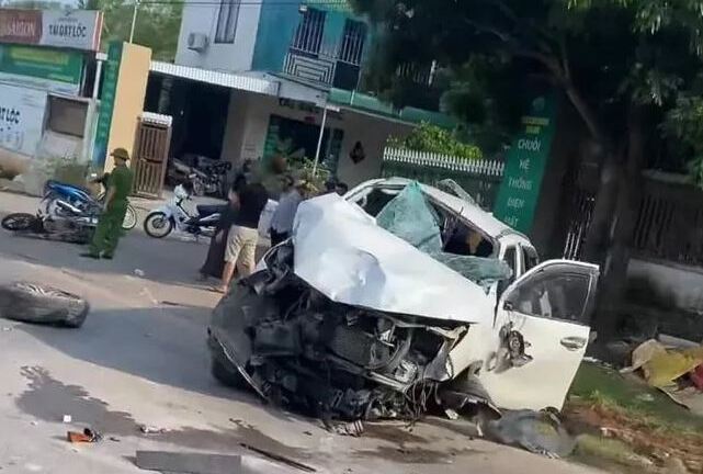 Nghệ An: Ô tô điên tông xe máy cùng chiều khiến 2 vợ chồng tử vong, 5 người bị thương