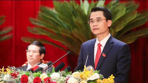 Kỷ luật cảnh cáo Phó Chủ tịch UBND tỉnh Quảng Ninh