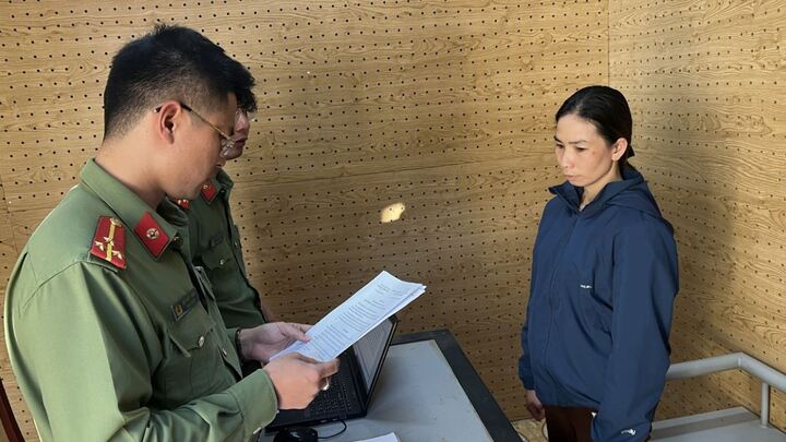 Lừa chạy việc, nữ cán bộ trường cao đẳng chiếm đoạt hơn 5,7 tỷ đồng