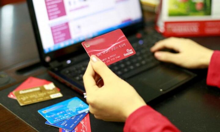 Cẩn trọng trước những tin nhắn giả mạo ngân hàng để lừa đảo dịp cuối năm