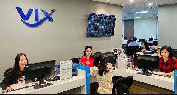 Lỗ kỷ lục, Chứng khoán VIX vẫn tất toán hết nợ vay trái phiếu