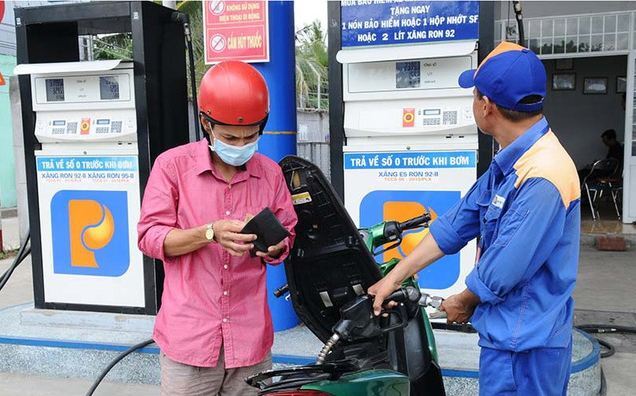 Bộ Tài chính đề xuất tăng mức trần thuế bảo vệ môi trường với xăng dầu lên hơn 4.000 đồng/lít