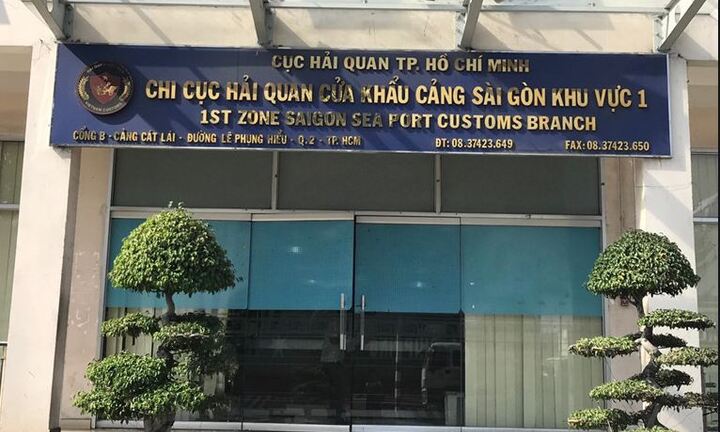 TP.HCM: Tạm hoãn xuất cảnh hơn 60 chủ doanh nghiệp nợ thuế
