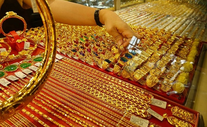 Giá vàng hôm nay 8/5: Vàng thế giới giảm, vàng trong nước ổn định