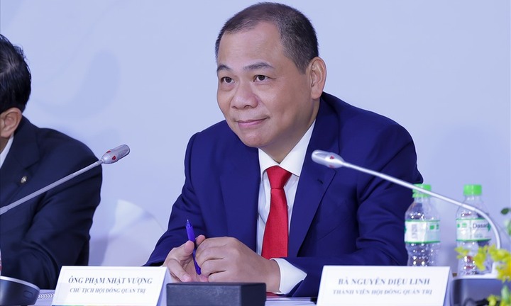Ông Phạm Nhật Vượng: Thị trường sầm uất, VinFast sẽ có lãi sớm