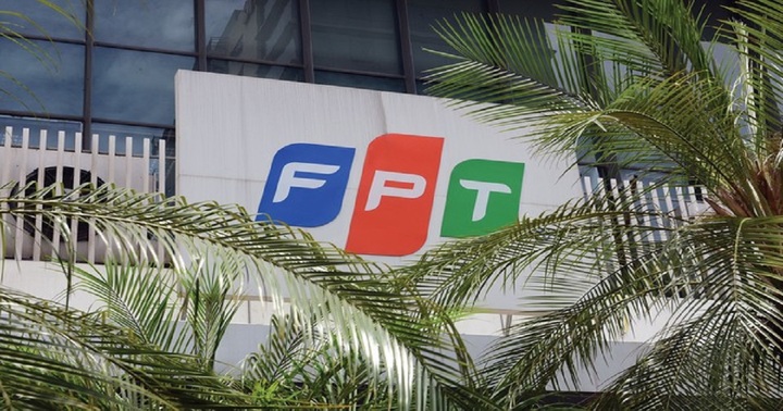 FPT tạm ứng cổ tức bằng tiền mặt cho cổ đông