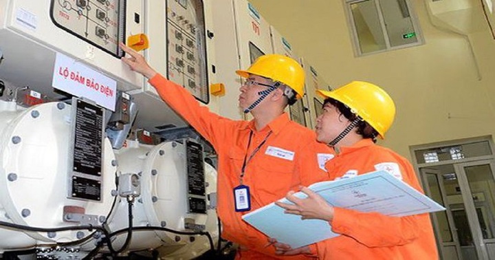 EVN muốn sớm tăng giá điện để cân bằng kết quả kinh doanh