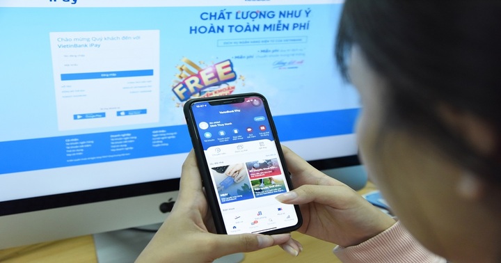 Tiêu tiền chuyển nhầm vào tài khoản có bị phạt không?