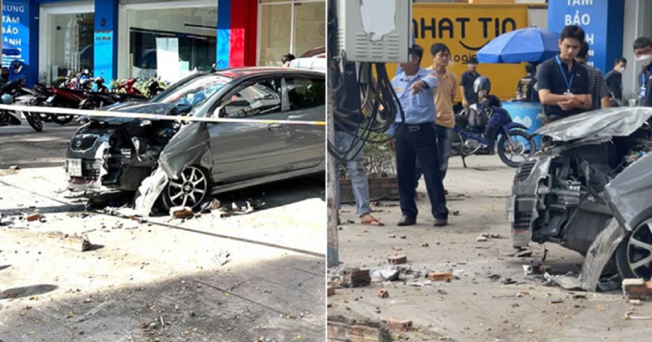 Người phụ nữ nghi đột quỵ khi lái ô tô, đầu xe vỡ nát sau cú lao vào cột điện