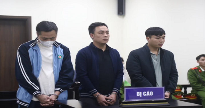 3 cựu công an bắn dê của dân lĩnh án 7-8 tháng tù