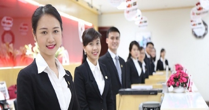 Giao dịch viên ngân hàng lương tháng bao nhiêu?