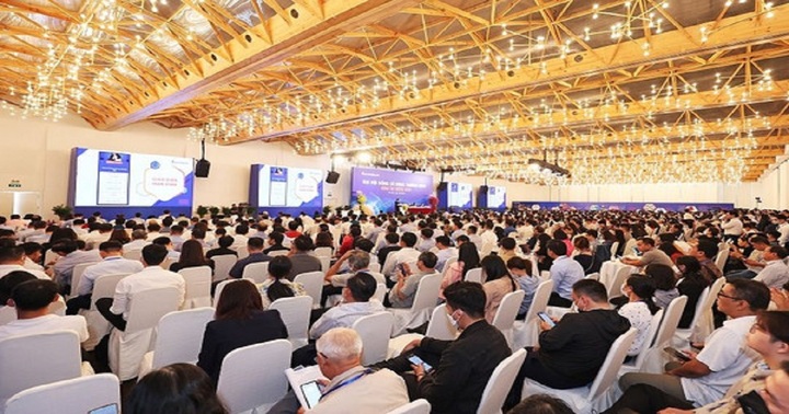Kỳ vọng từ ĐHĐCĐ ngân hàng 2024: Chia cổ tức tiền mặt và làn sóng tăng vốn