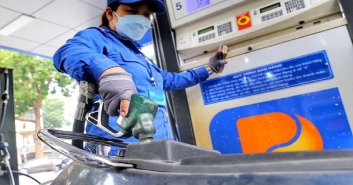 Giá xăng trong nước ngày mai (21/3) dự báo tăng mạnh