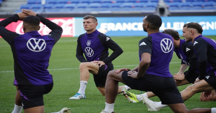 Toni Kroos giúp tuyển Đức đánh bại Pháp
