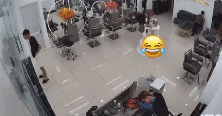 Chào đón khách VIP bằng cách