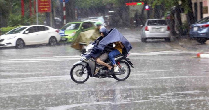 Tin tức dự báo thời tiết hôm nay 4/8: Miền Bắc tiếp tục mưa dông