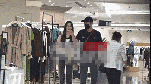 Rời xa Triệu Lệ Dĩnh, Lâm Canh Tân lộ clip hẹn hò chân dài kém 11 tuổi 