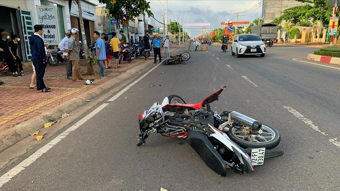 Vũng Tàu: Tai nạn xe máy khiến cụ ông tử vong, 2 người nguy kịch