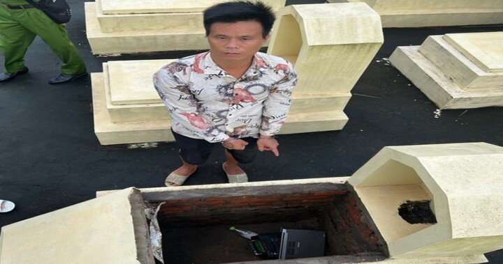 Nam thanh niên mang tài sản trộm cắp giấu ở nghĩa trang