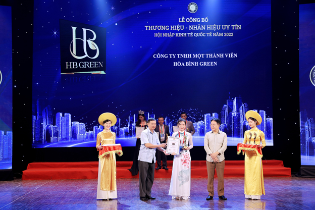 HB GREEN nhận giải Top 10 Thương hiệu – Nhãn hiệu uy tín Hội nhập kinh tế quốc tế năm 2022