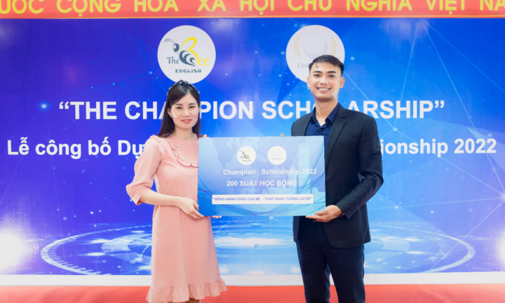 [Hà Nội] Champion Group tài trợ 200 suất học bổng tiếng Anh trẻ em 4 – 10 tuổi cho The Bee English trị giá 5,37 tỷ đồng.