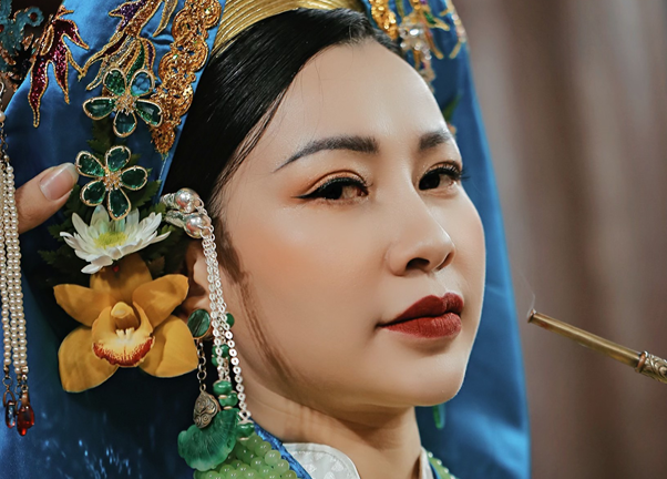 Thanh đồng Nguyễn Hoàng Diệu Ngân yêu viết, sở hữu hơn 300 bài thơ