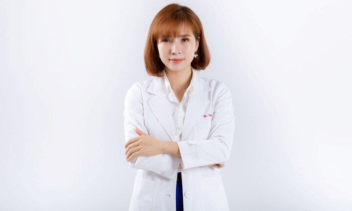 Tiktoker Dr Duyên miệt mài lên video truyền tải những kiến thức chăm sóc da chuẩn y khoa