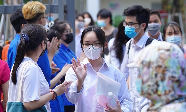 Đáp án, đề thi môn KHXH Lịch sử - Địa lý - GDCD mã đề 304, 305, 306 tốt nghiệp THPT 2023 mới nhất, chính xác nhất