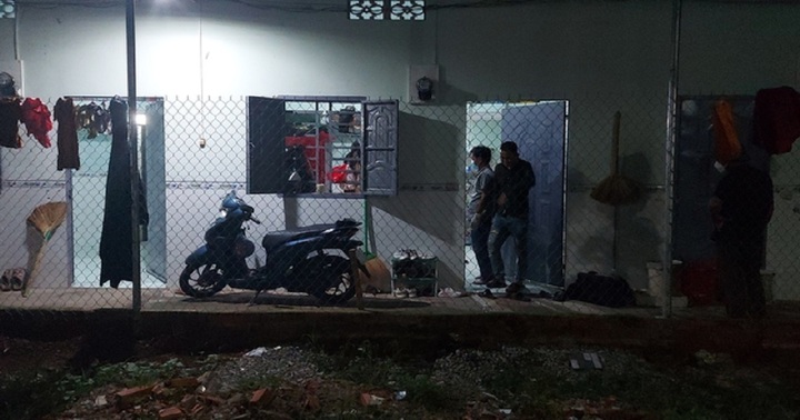 Vợ bàng hoàng phát hiện chồng tử vong trong tư thế treo cổ tại phòng trọ