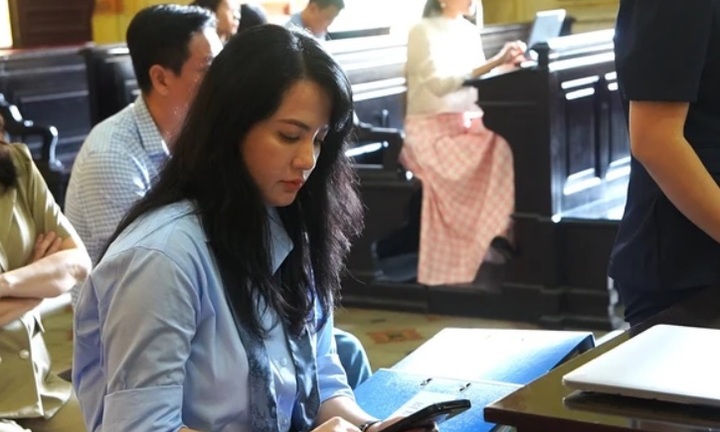 Thông tin mới vụ tranh chấp tài sản giữa cựu siêu mẫu Ngọc Thúy và đại gia Đức An