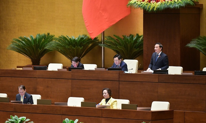 Hôm nay (28/11), Quốc hội thảo luận hai dự án Luật, biểu quyết thông qua hai luật và một nghị quyết