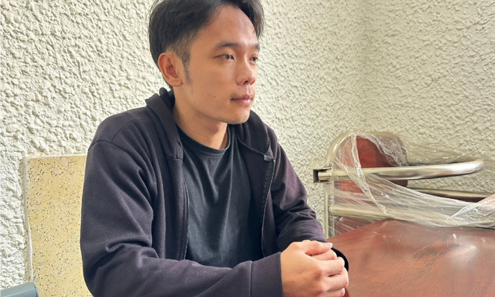 Bắt đối tượng hoạt động tín dụng đen chuyên cho học sinh vay tiền với lãi suất