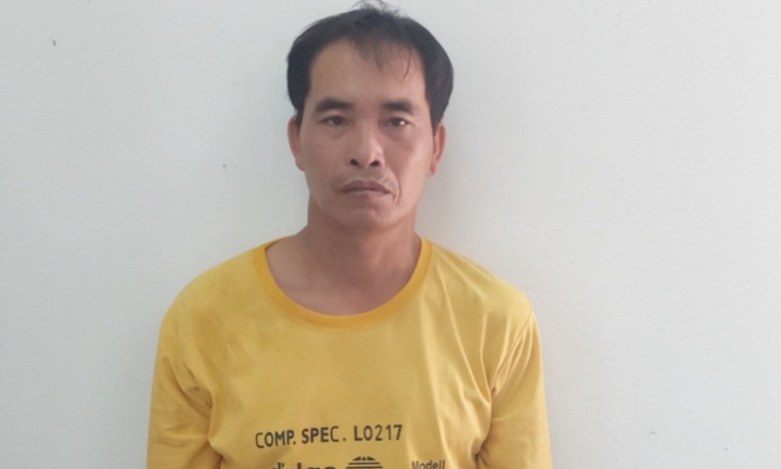 Nghi ngờ con gái 13 tuổi bị xâm hại, mẹ bàng hoàng phát hiện 