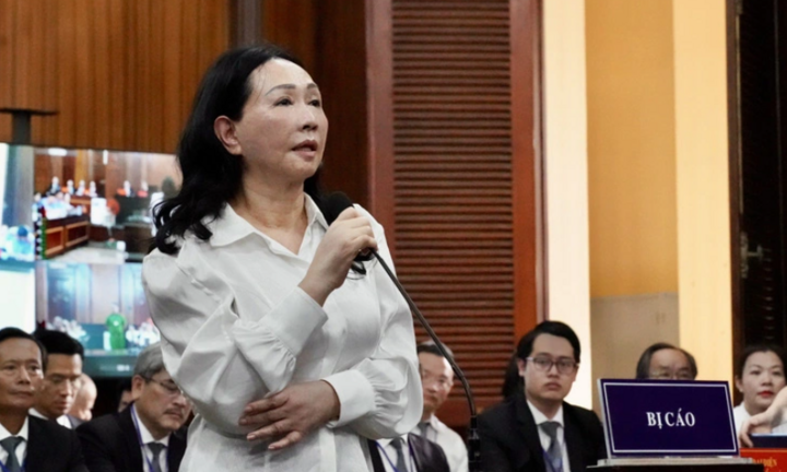 Xét xử vụ án Vạn Thịnh Phát: Bị cáo Trương Mỹ Lan khóc trong phần xét hỏi