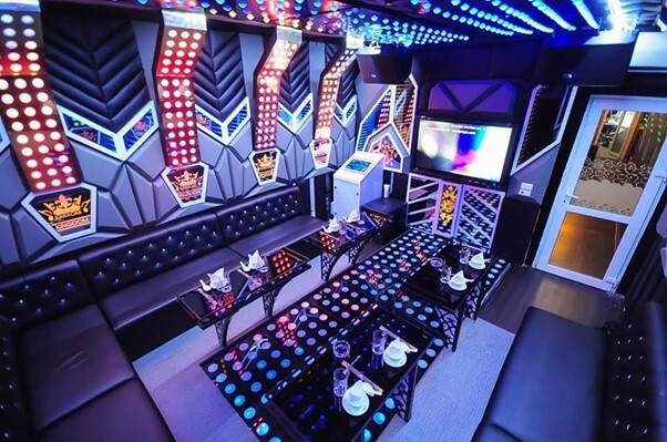 “Động thiên thai” núp bóng nhà hàng, karaoke