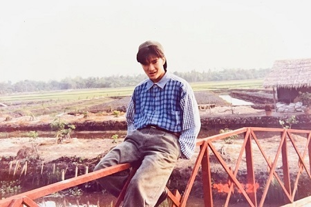 Đàm Vĩnh Hưng khoe ảnh 30 năm trước, người hâm mộ 