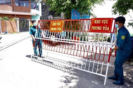 Bình Dương: Tạm đình chỉ công tác Bí thư và Chủ tịch phường do lơ là chống dịch