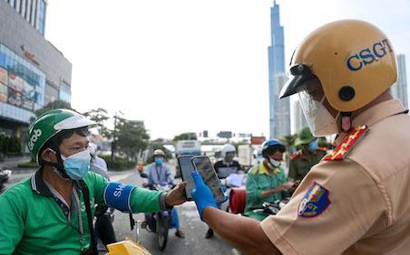 TP. HCM: Xét nghiệm nhanh hơn 6000 shipper, phát hiện 64 ca dương tính với SARS-CoV-2