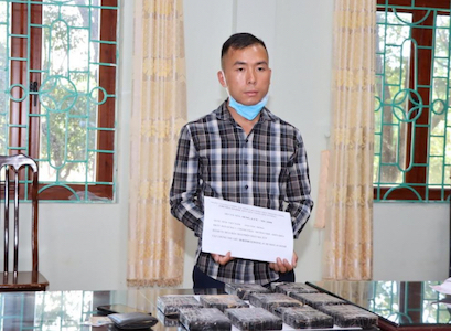 Lai Châu: Bắt giữ đối tượng mua bán ma túy, thu giữ 10 bánh heroin
