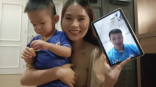 Vợ tiền vệ Đỗ Hùng Dũng tiết lộ tình trạng sau chấn thương kinh hoàng của chồng