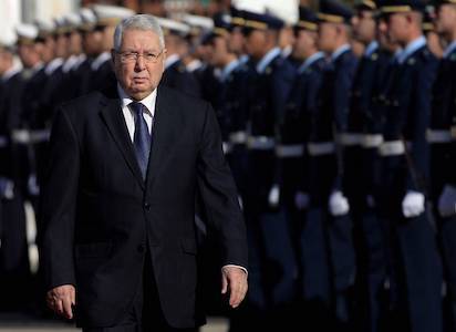 Cựu Tổng thống lâm thời Algeria Abdelkader Bensalah qua đời ở tuổi 79