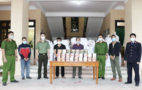Nghệ An: Triệt phá đường dây buôn bán pháo nổ, bắt giữ 4 đối tượng