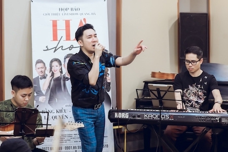 Quang Hà trầm cảm vì liveshow 11 tỷ tiếp tục bị hoãn lần 2