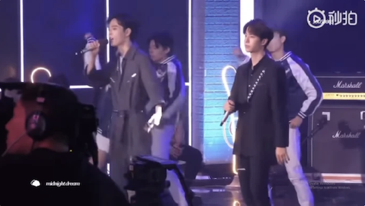 Màn song ca của Tiêu Chiến - Vương Nhất Bác nhận 'cơn mưa' lời khen, hòa hợp đến khó tin